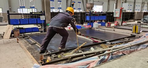 图片2.jpg 图片2.jpg