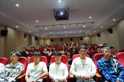 DSC04163(1).jpg DSC04163(1).jpg