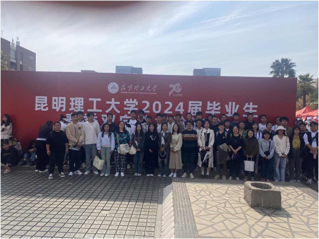 屏幕截图 2024-03-25 223219.png 屏幕截图 2024-03-25 223219.png