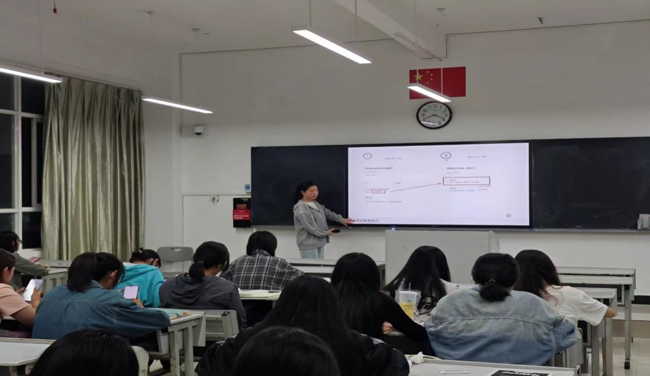 我为同学做件事 | 财会金融学院为2024级新生进行“到梦空间”激活讲解 第 3 张