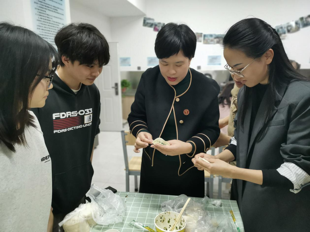 一站式学生社区 | “荟”聚青春，共享“食”光 智慧社区开展美食汇活动 第二弹 第 3 张