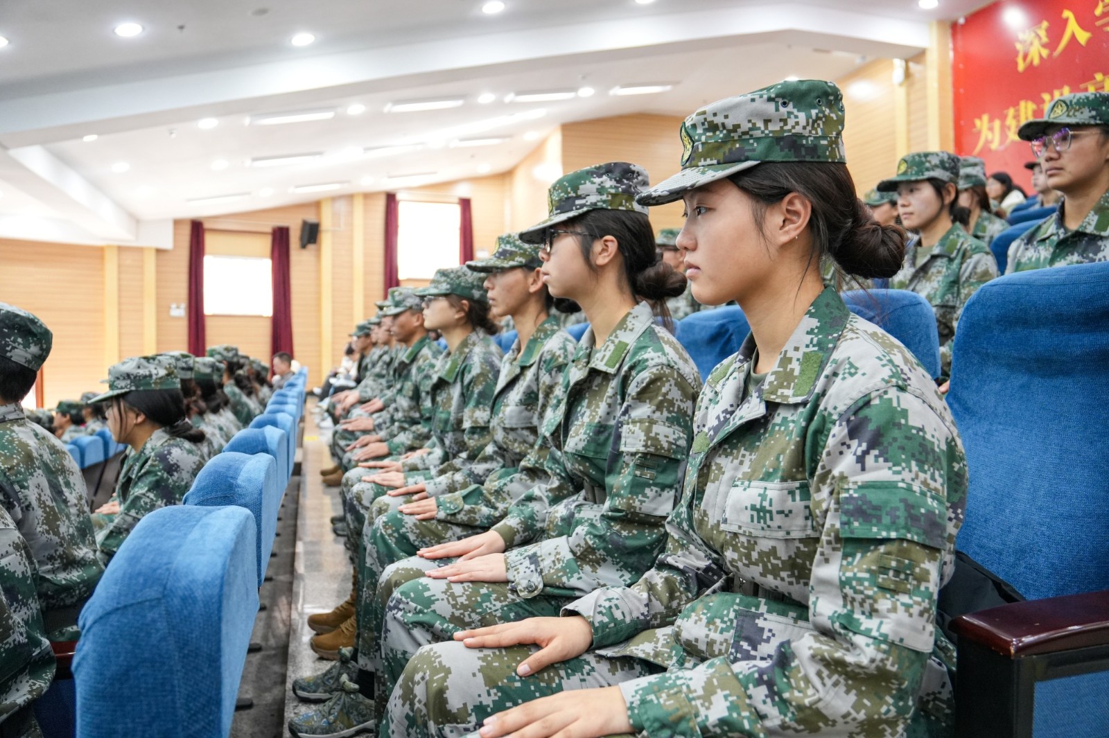 XXX00787.jpg XXX00787.jpg