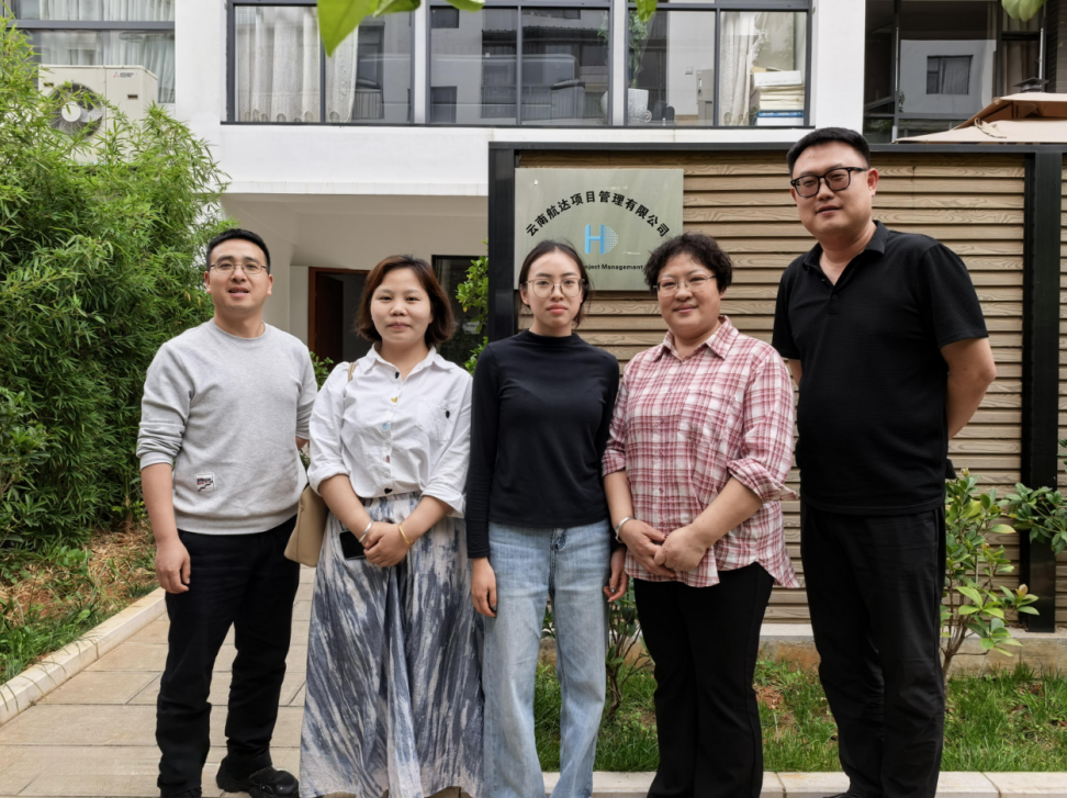 屏幕截图 2025-04-25 233257.png 屏幕截图 2025-04-25 233257.png