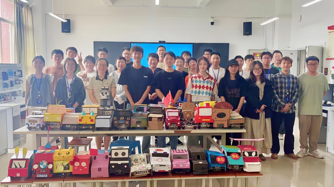 retouch_2024051819165476(1).jpg retouch_2024051819165476(1).jpg