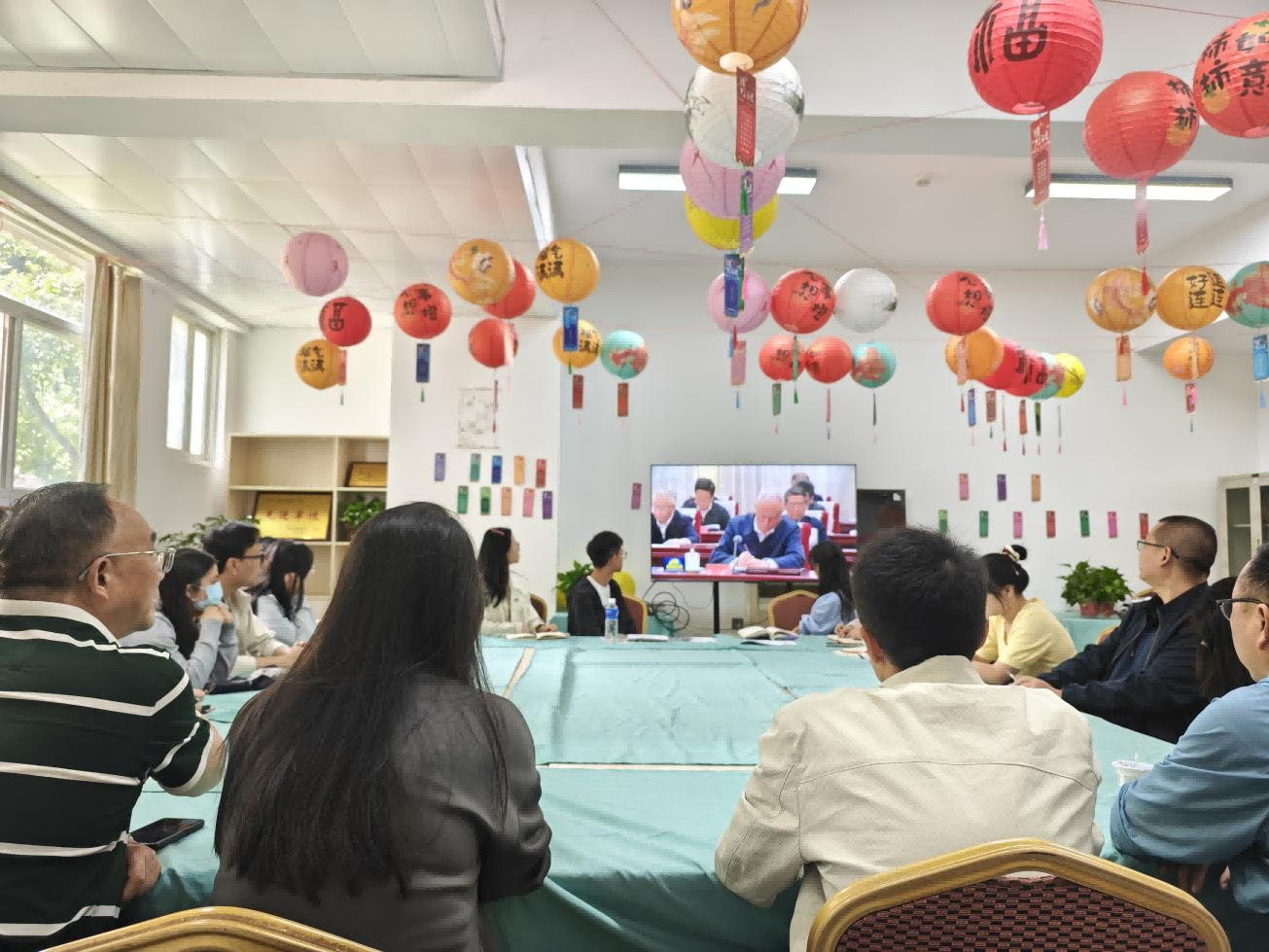 【党建引领】信息与智能工程学院第一党支部开展主题党日活动 【党建引领】信息与智能工程学院第一党支部开展主题党日活动