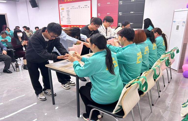 校企携手育英才 匠心传承启新程 | 健之佳“精益财会运营管理人才班”举行拜师仪式 第 4 张