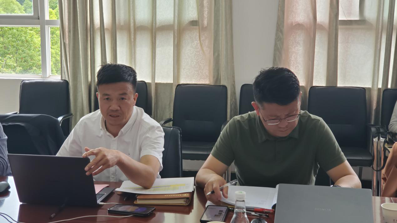 学院资讯 | 财会金融学院召开2025届毕业生第四次就业工作推进会 第 6 张