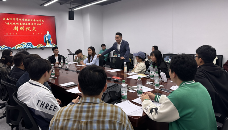 校企携手育英才 匠心传承启新程 | 健之佳“精益财会运营管理人才班”举行拜师仪式 第 10 张