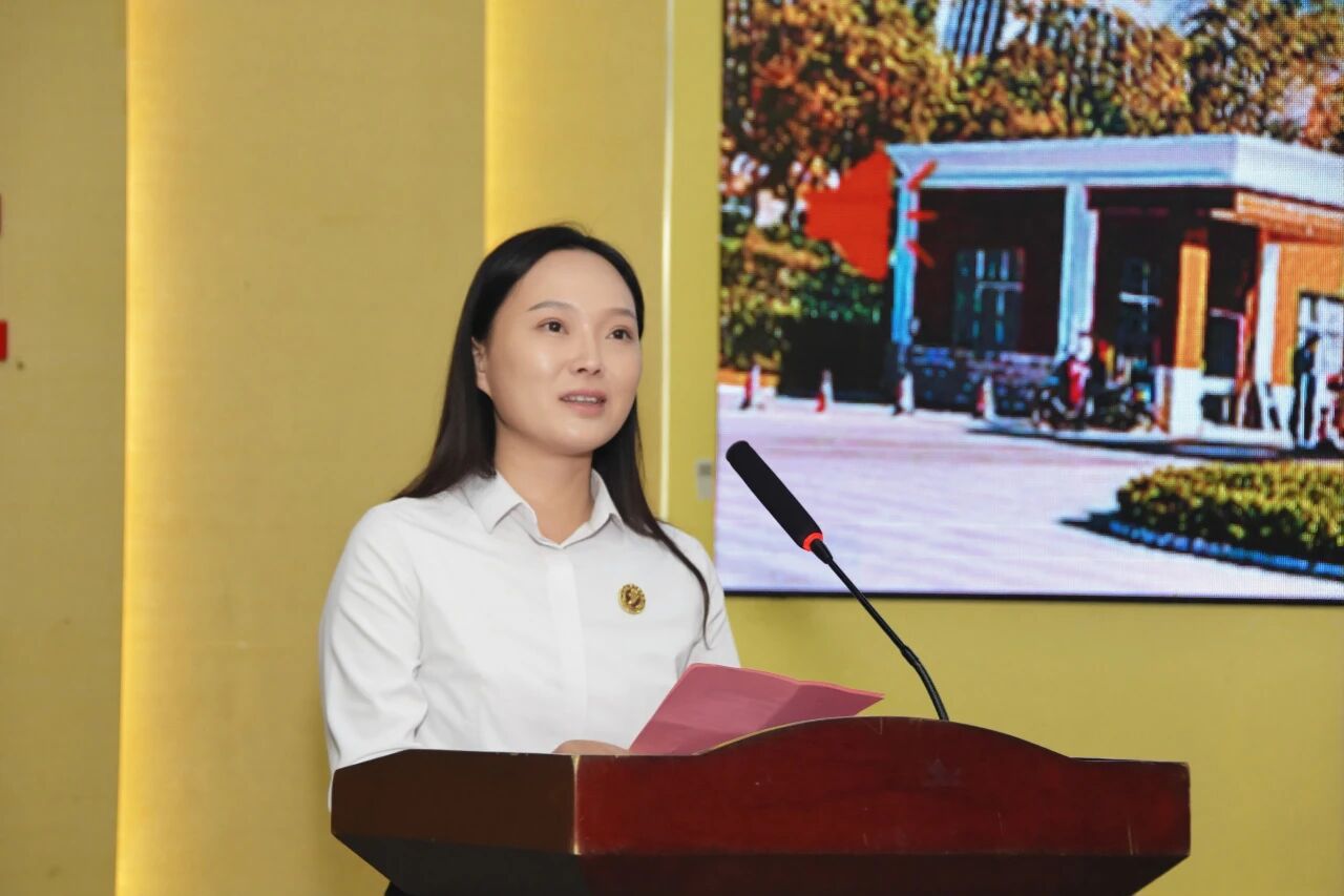 法商融合强基,梦想新程破局!财经商贸学院隆重举行2025级新生开学典礼 第 4 张 法商融合强基,梦想新程破局!财经商贸学院隆重举行2025级新生开学典礼 第 4 张