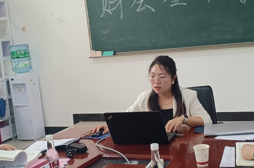 学院资讯 | 财会金融学院召开第五届财会类专业指导委员会会议 第 4 张