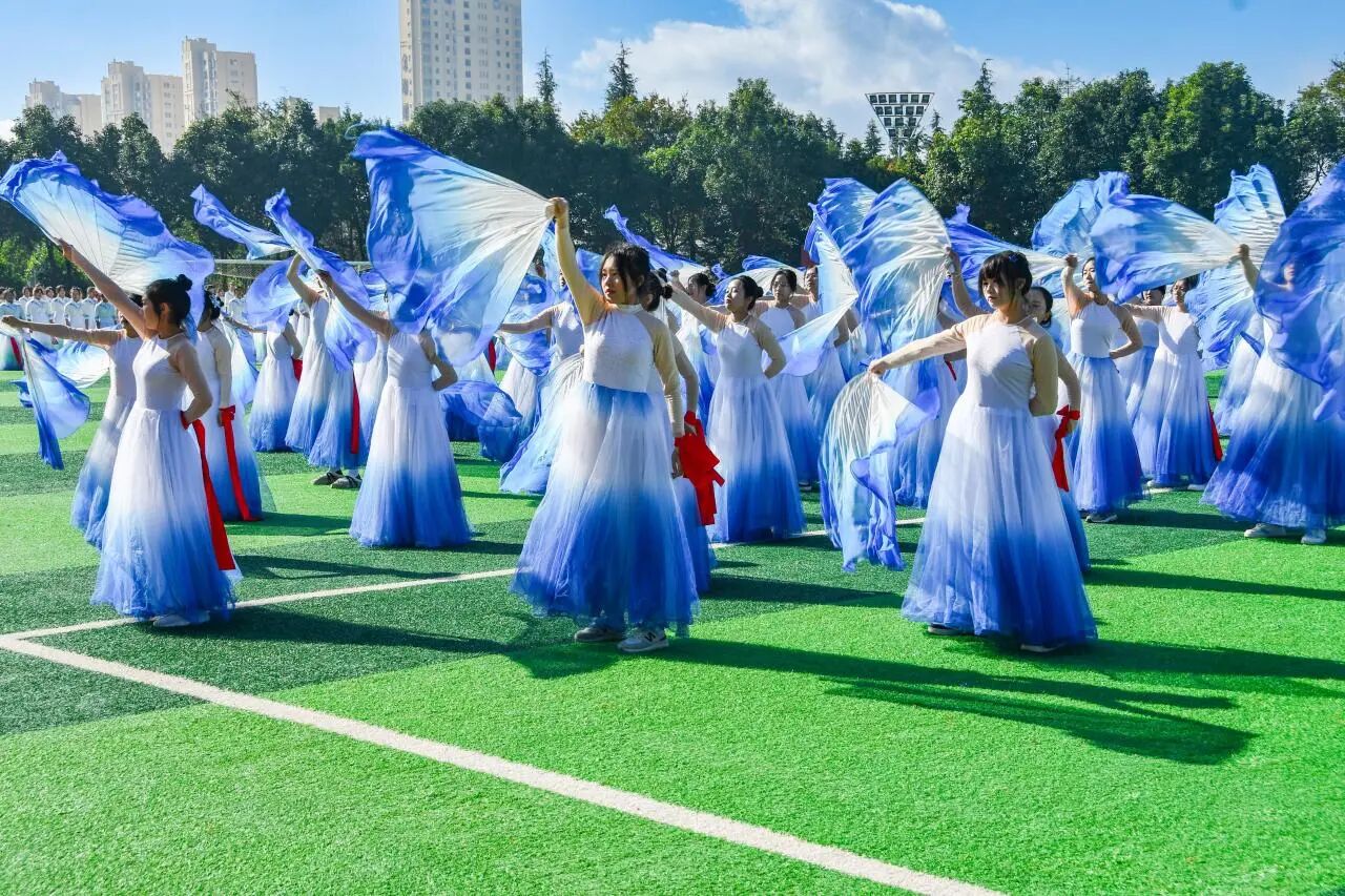 锚定五育并举 深耕育人实践｜财经商贸学院以校运之窗 淬炼时代担当 第 6 张