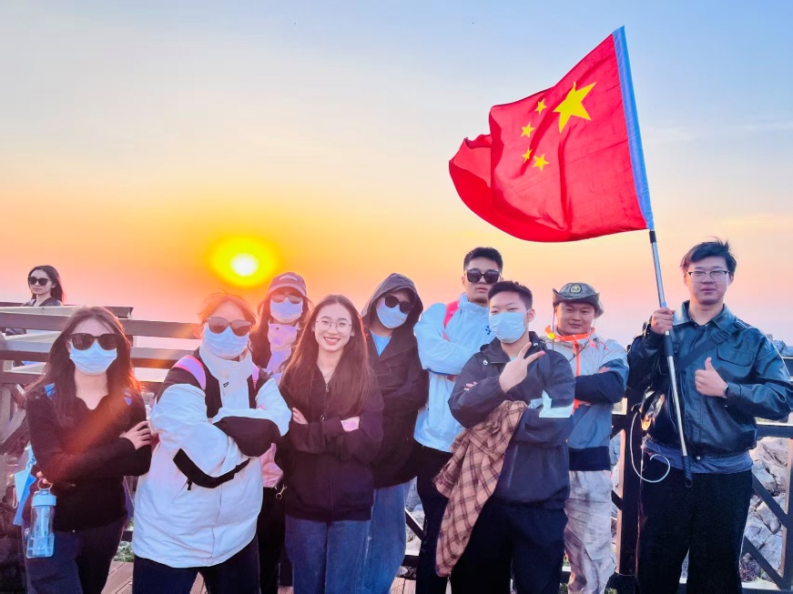 双节同庆，家国同心！云南经济管理学院医学院双节线上活动邀你定格温暖与荣光 第 2 张