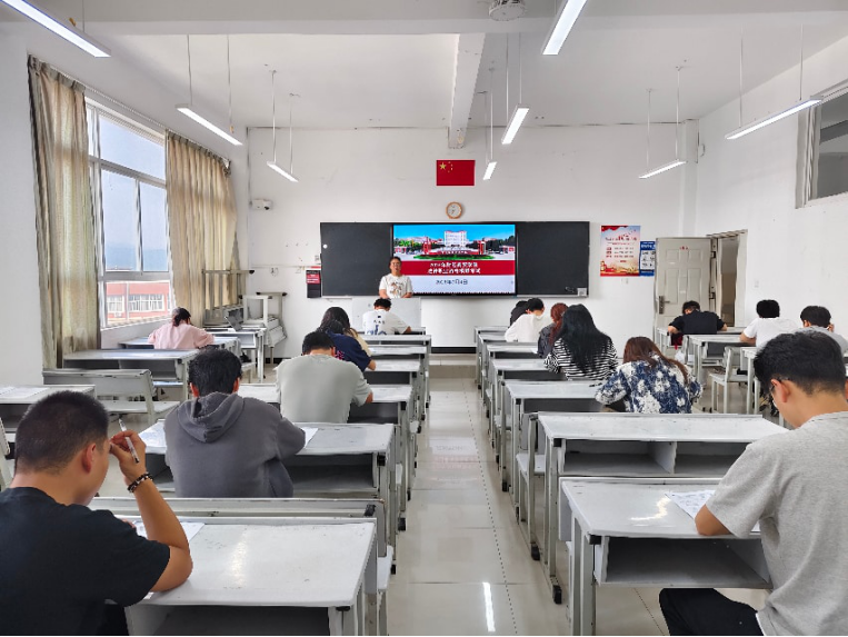 学院资讯 | 以考促学练实战,以赛赋能助备考 ——财经商贸学院顺利开展2026年法律职业资格模拟考试 第 3 张 学院资讯 | 以考促学练实战,以赛赋能助备考 ——财经商贸学院顺利开展2026年法律职业资格模拟考试 第 3 张