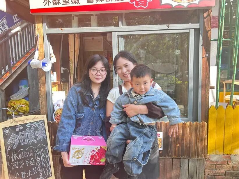 青春向光而行 善举温暖人心 | 何廷希：以少年之勇，绘经管最美底色 第 2 张